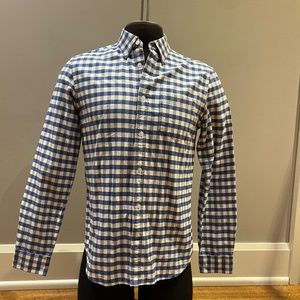 GAP-Blue and white Checked button down-like new